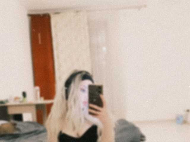 תמונה של הפרופיל WhiteKitsu