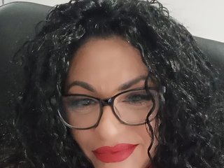 צ'אט וידאו ארוטי WickedGoddess