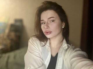 צ'אט וידאו ארוטי wooowMila