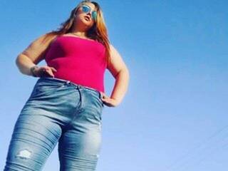 צ'אט וידאו ארוטי xAlisasex