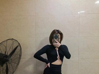 צ'אט וידאו ארוטי XIAOLINZI