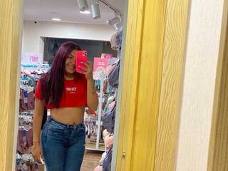 צ'אט וידאו ארוטי ximenita2