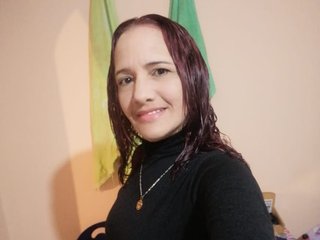 צ'אט וידאו ארוטי xiomyforever