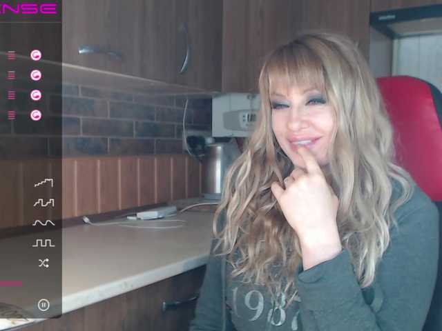 צילומי מסך משודרים RrredQueen