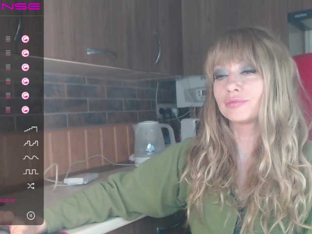 צילומי מסך משודרים RrredQueen