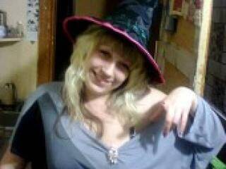 צ'אט וידאו ארוטי xxxvikaxxx