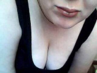 צ'אט וידאו ארוטי yalala