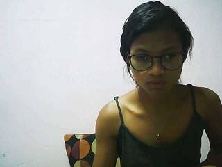 צ'אט וידאו ארוטי Yalane