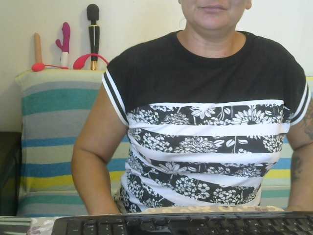 צילומי מסך משודרים YasminaGeile