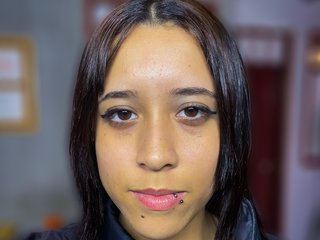 צ'אט וידאו ארוטי Yessica-montero