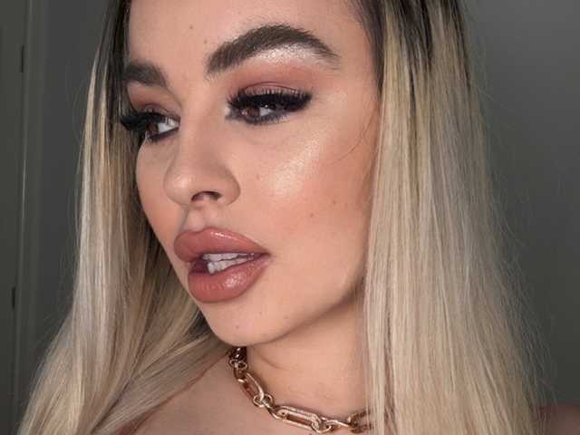תמונה של הפרופיל YnnesBritney