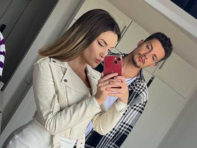 תמונה של הפרופיל YoungCrazyHot