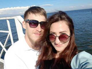 צ'אט וידאו ארוטי TwoGeniuses