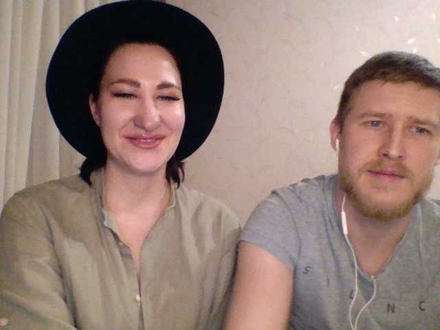 צילומי מסך משודרים TwoGeniuses