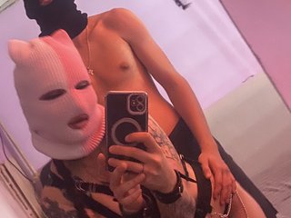 צ'אט וידאו ארוטי YourFantasyIsaCouple2