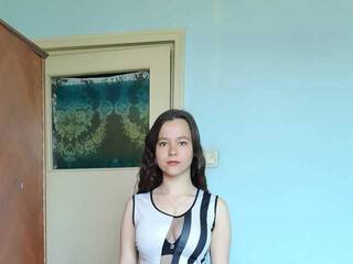 צ'אט וידאו ארוטי Yourflower1997