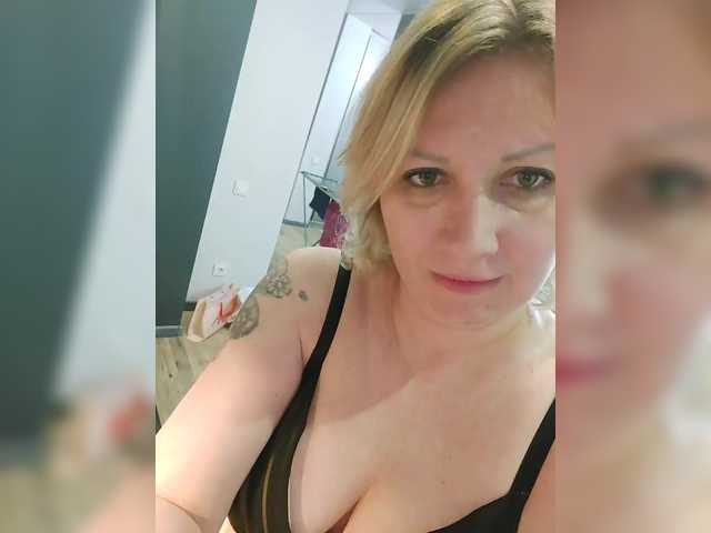 צילומי מסך משודרים yuliia_3003