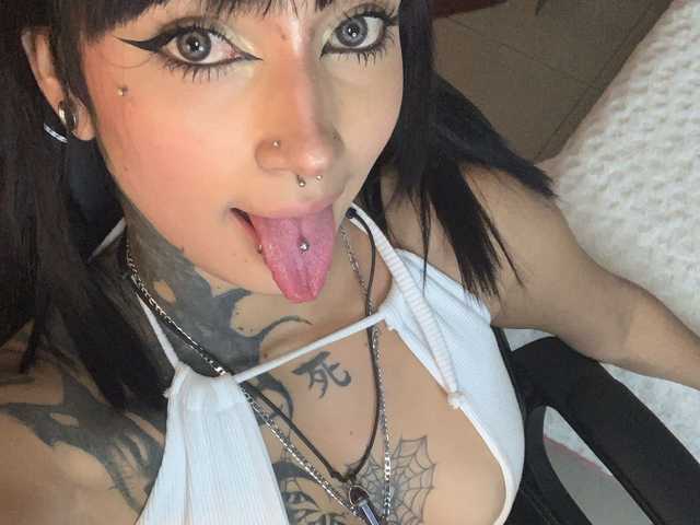 תמונה של הפרופיל Yuliana-Demon