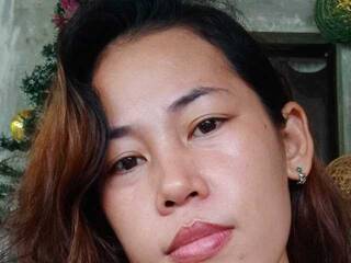 צ'אט וידאו ארוטי yummyrose4u