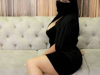 צ'אט וידאו ארוטי zaayna