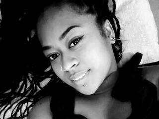 צ'אט וידאו ארוטי zafiro-C