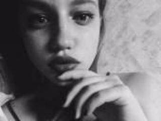 צ'אט וידאו ארוטי zaraway