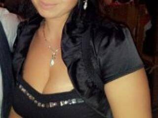 צ'אט וידאו ארוטי zarikka