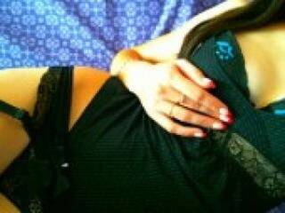 צ'אט וידאו ארוטי zayanozlaya