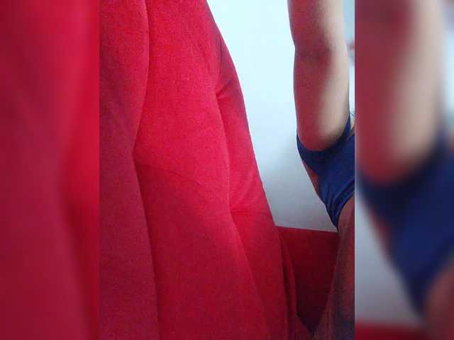 צילומי מסך משודרים ZoeCamils