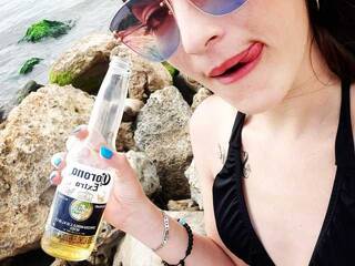 צ'אט וידאו ארוטי zomersharay