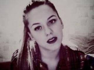 צ'אט וידאו ארוטי zozefin