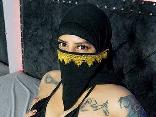 צ'אט וידאו ארוטי zully-arab